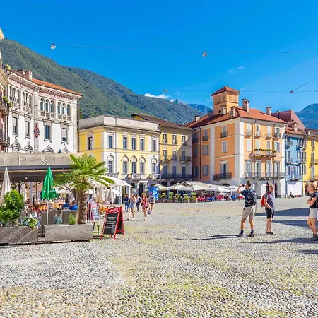 Centro - Happy * Locarno
