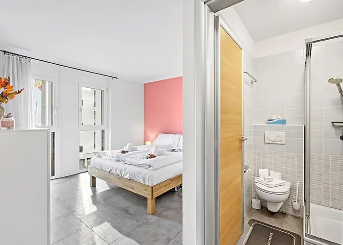 Centro - Happy * Locarno